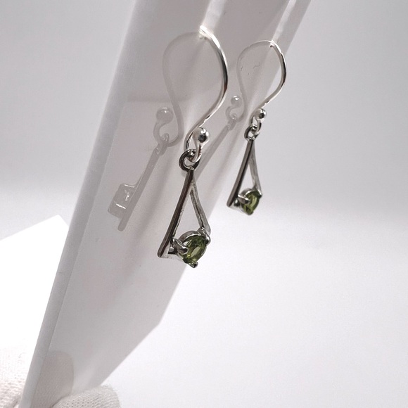 Genuine Peridot .925 Sterling Silver Earrings - Picture 8 of 11